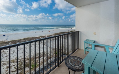 Island Winds West 578 2