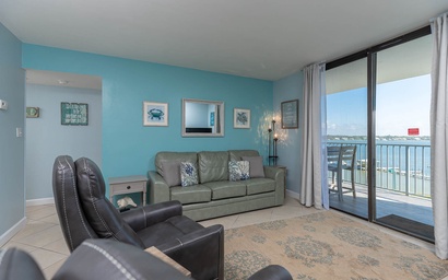 Gulf Shores Surf & Racquet 502B