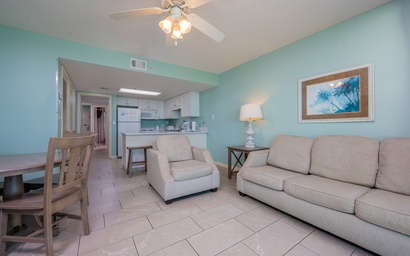 Phoenix All Suites Hotel 709 6