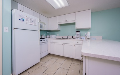 Phoenix All Suites Hotel 709 5