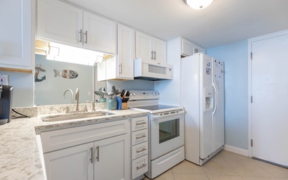 Gulf Shores Surf & Racquet 502B 5