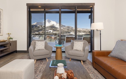 Mountain Lake 501C 5