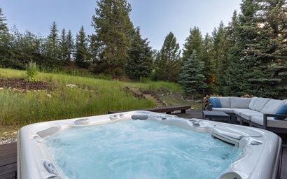 MDW Two Moons Lodge 2