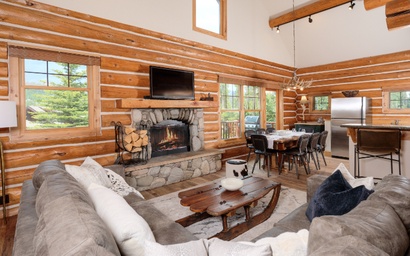 Powder Ridge Cabin Red Cloud 4 4