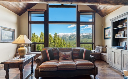 The Duke's Sky Lodge 5