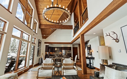 Homestead Chalet | Alpine Haven 4