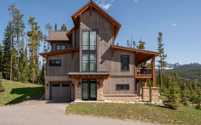 Featured Property Homestead Chalet 4 Claim Jumper