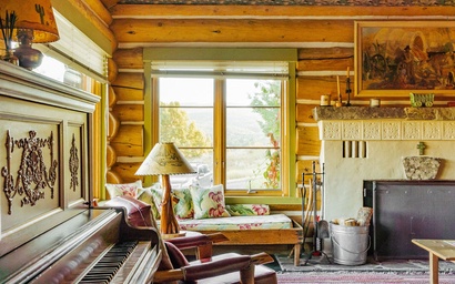 MDW Chief Joseph Rustic Log Home 5
