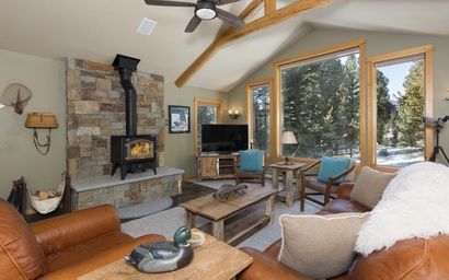 MDW Sleeping Bear Lodge