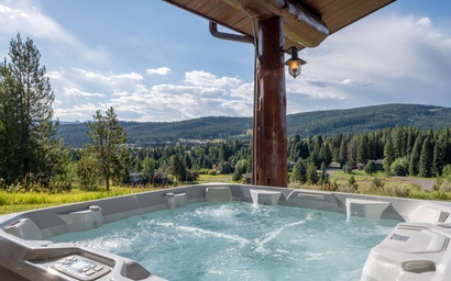 MDW Red Feather Lodge 2