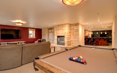 MDW Red Feather Lodge 5