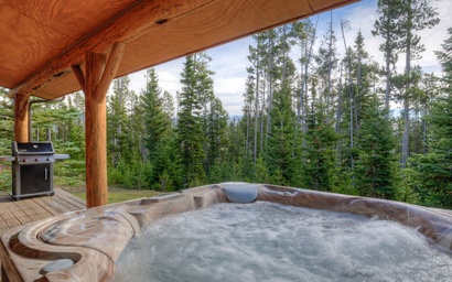 Rustic Ridge Hideaway 2