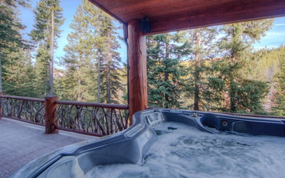 MV Big Dog Lodge 2