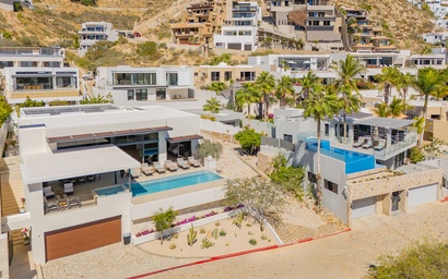 Villa Nazar and Villa Persia 3