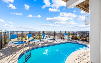 Cottage by the Sea 4