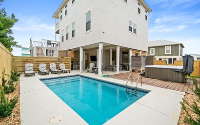 Saltwater + Sunsets 3