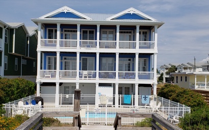 Blueberry Bungalow 3