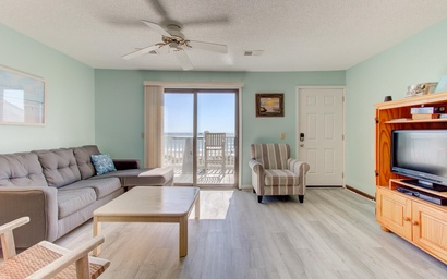 William & Mary 32A: Hitch Hideaway 4