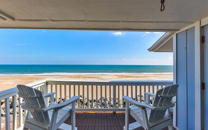 Recline at the Beach 3