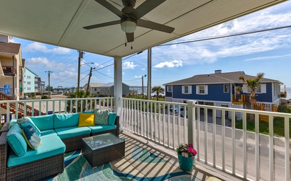 Reefs III H1: Just Sea Inn 2