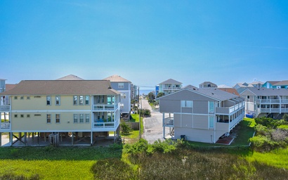 Pelican Pointe 2