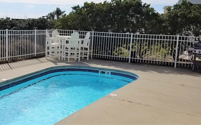 Blueberry Bungalow 2