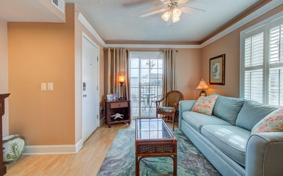 Driftwood Villa 101 4