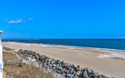 Recline at the Beach 4