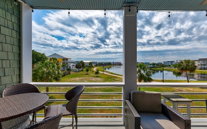 Lakefront Paradise 3