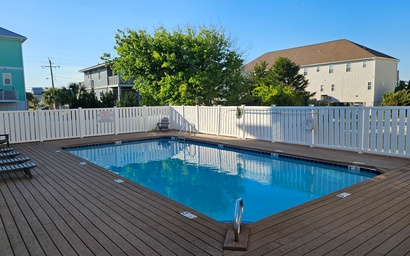 Reefs III H1: Just Sea Inn 3