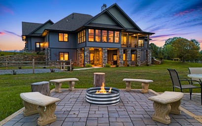 Featured Property BlueBird