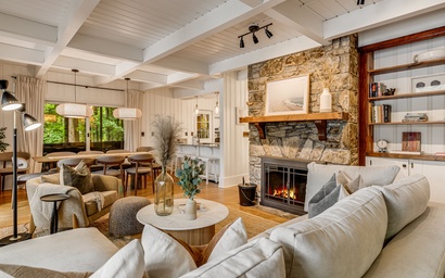 Tranquility Lake House 4