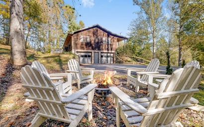 Hill Top Tree House 4