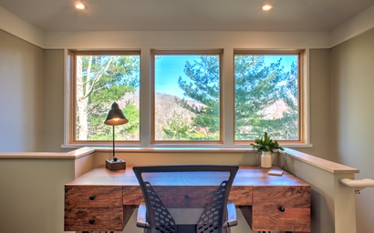AVL Treehouse 2