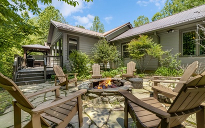 Featured Property Mountain Acres Retreat