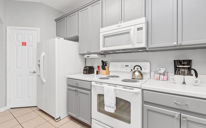 4862 Cayview Avenue #403 6