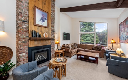 Featured Property All Seasons | G3