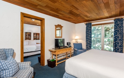 Featured Property Deluxe King suite Village view