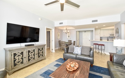 Silver Beach Towers E702 5