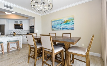 Silver Beach Towers W1004 6