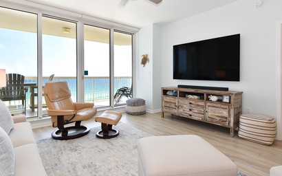 Silver Beach Towers W902 4