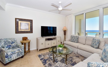 Silver Beach Towers W403 4