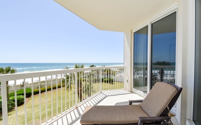 Silver Beach Towers W305 7