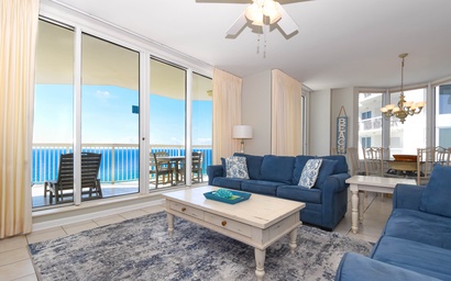 Silver Beach Towers E1606