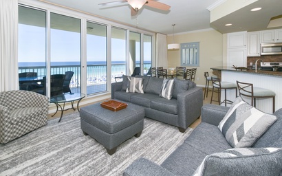 Featured Property Silver Beach Towers E403