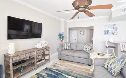 Silver Beach Towers E504 4