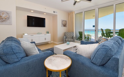 Silver Beach Towers W406 4