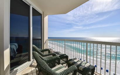 Silver Beach Towers W1102 4