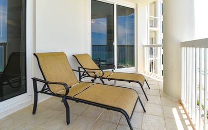 Silver Beach Towers W1604 5