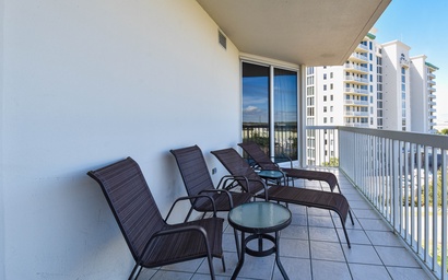 Silver Shells St. Croix 606 25